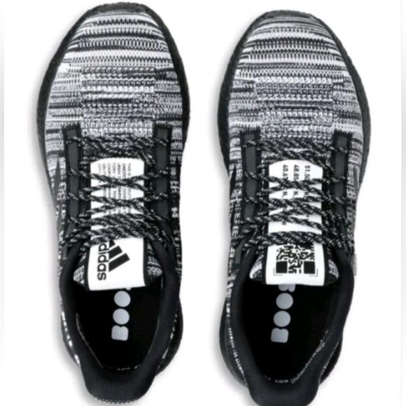 MISSONI x Adidas PulseBOOST HD Mens Knitted Space-Dyed Running Sneaker 6.5 NIB - Picture 3 of 3